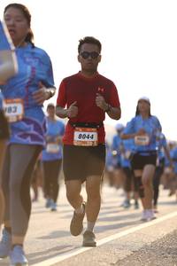 BIB: 8044
                            <button type="button" onclick="openModal(3105738)" class="btn btn-primary btn-sm float-right btn-popup" data-toggle="modal" data-target=".modal-high-quality">
                        <i class="fas fa-shopping-cart"></i> Add to Cart
                    </button>
                                            <button type="button" onclick="isThisMe(3105738, true)" class="btn btn-success btn-sm float-right btn-popup btn-isme hidden" data-toggle="tooltip" data-placement="bottom" title="นี่คือรูปของคุณใช่ไหม คลิกที่นี่เพื่อเอาเข้าอัลบั้ม">
                        <i class="fas fa-plus"></i> Add to album
                    </button>
                    <button type="button" onclick="isThisMe(3105738, false)" class="btn btn-warning btn-sm float-right btn-popup btn-isnotme hidden">
                        <i class="fas fa-ban"></i> Remove from album
                    </button>